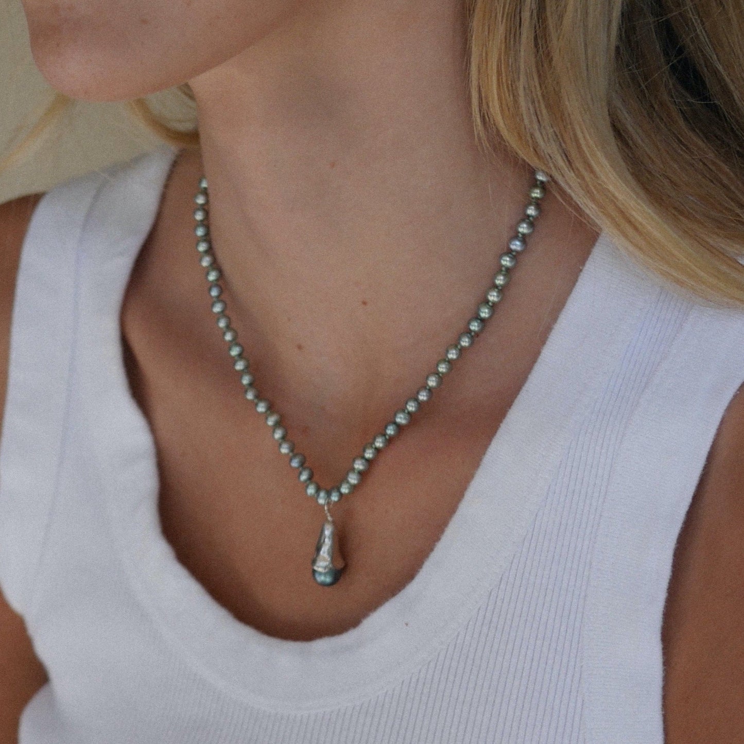 Teardrop Pearl Necklace